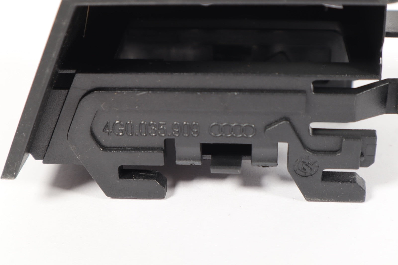 2012-2018 AUDI A6 QUATTRO C7 DASH MULTIMEDIA MUSIC INTERFACE CAP TRIM COVER OEM