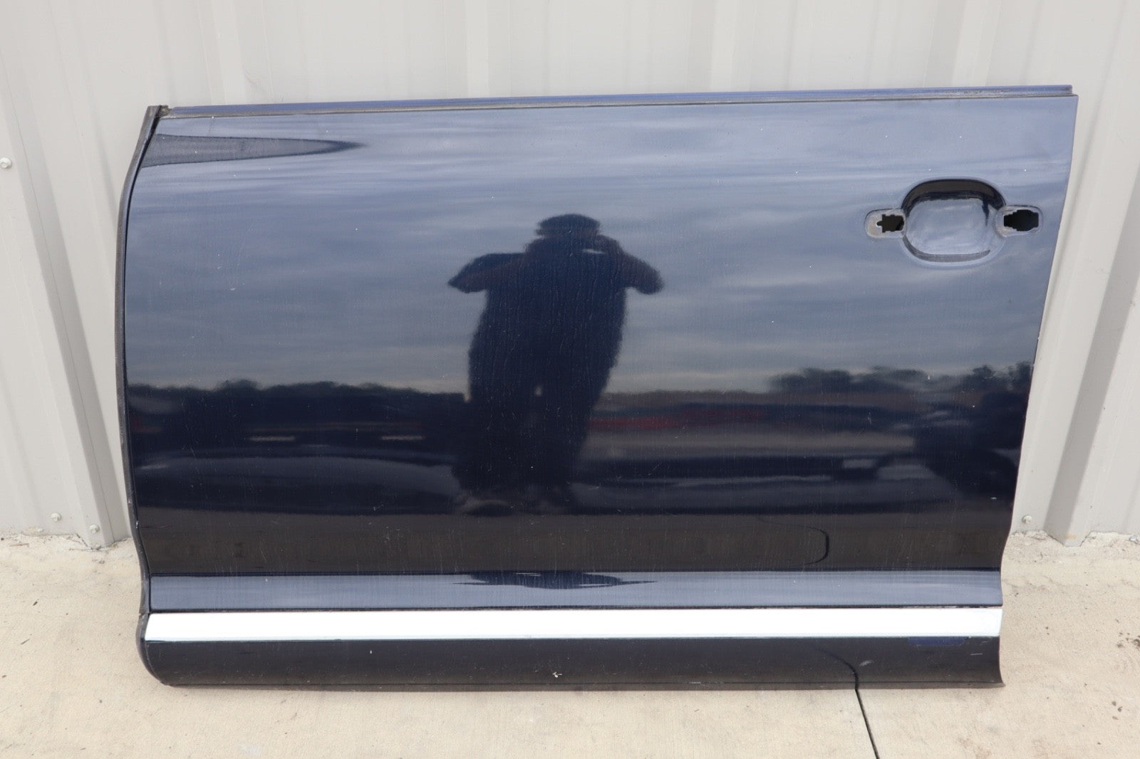 2003-2010 PORSCHE CAYENNE FRONT LEFT DRIVER SIDE DOOR SHELL BLUE USED OEM