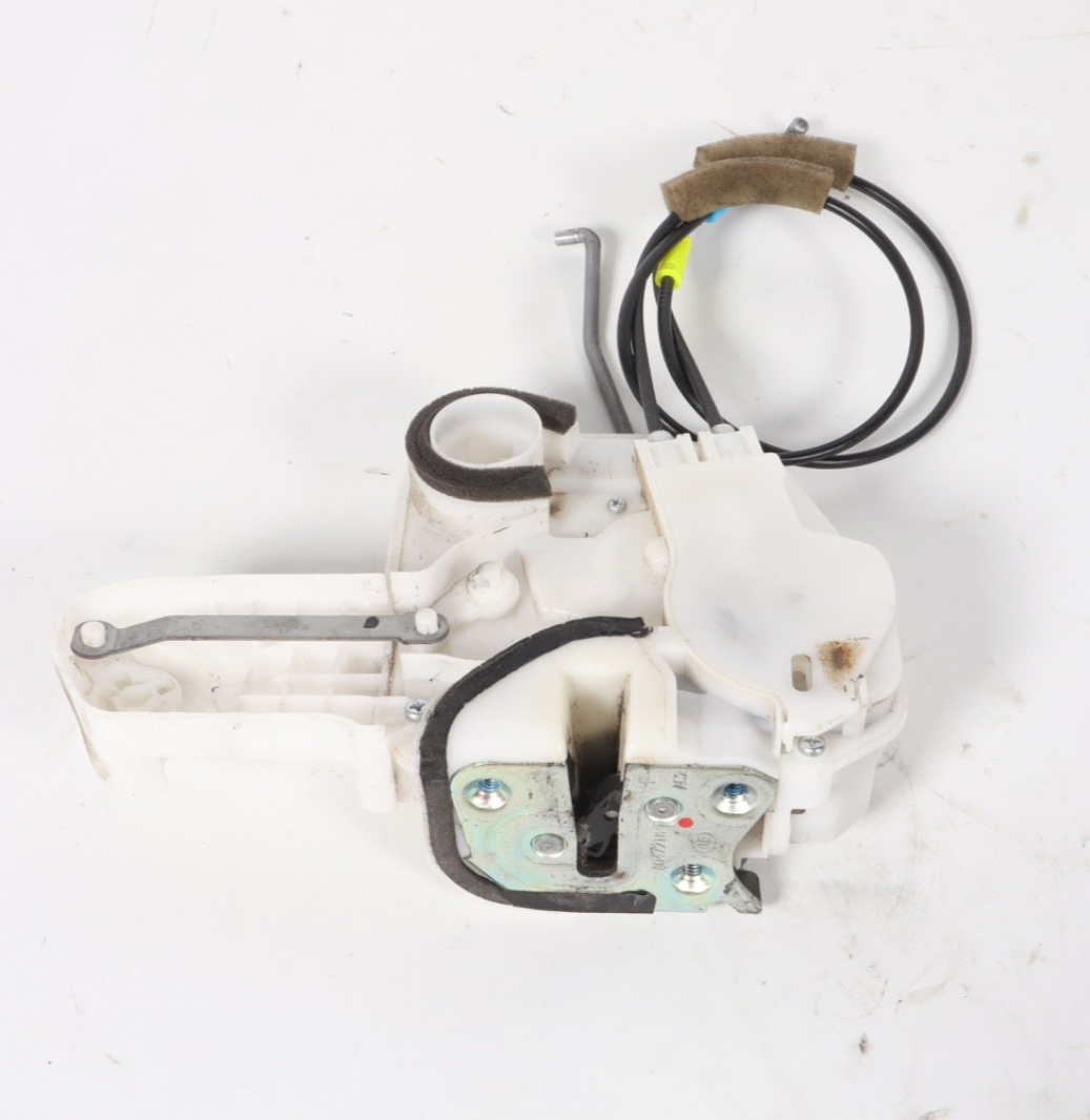 2014 - 2022 MITSUBISHI OUTLANDER FRONT LEFT SIDE DOOR LOCK LATCH ACTUATOR OEM