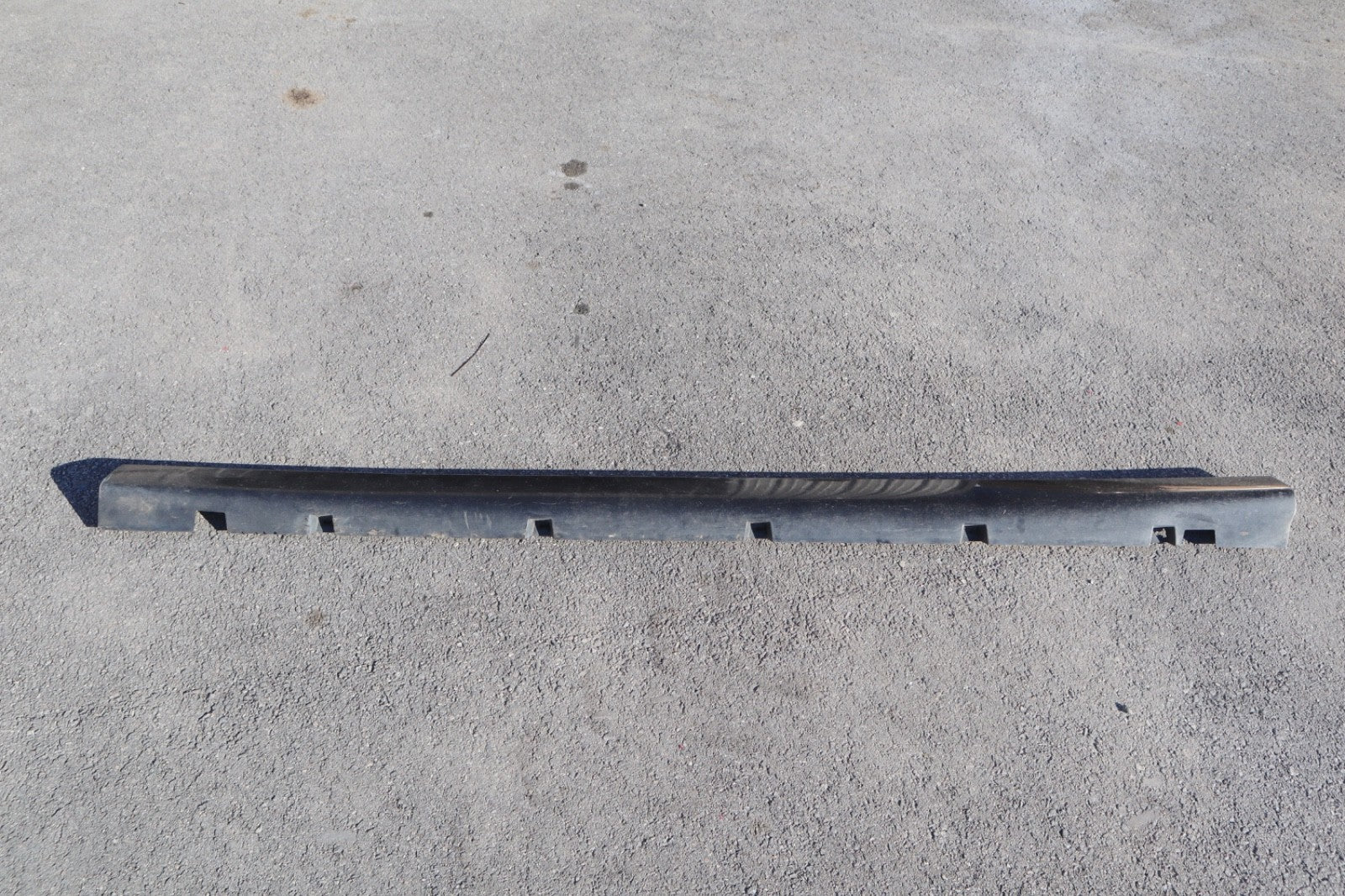 2011-2023 DODGE CHARGER SEDAN LEFT  DRIVER SIDE SKIRT ROCKER PANEL OEM
