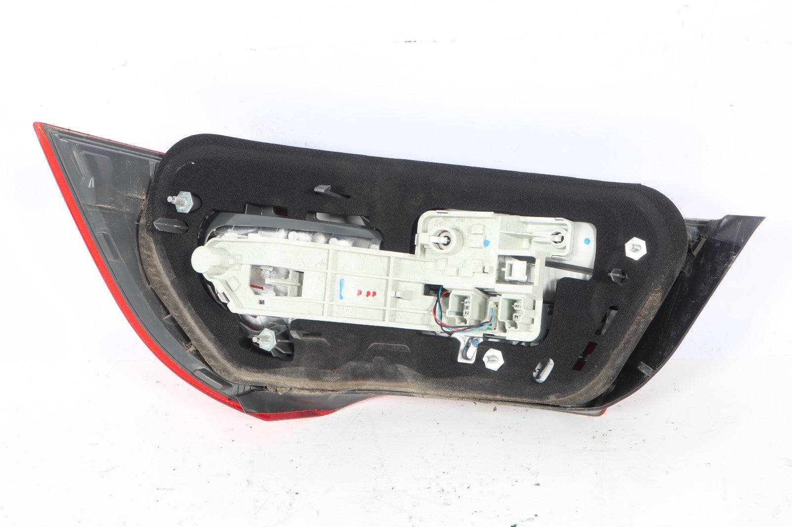 2011-2013 VOLVO C70 REAR LEFT TAIL LIGHT ASSEMBLY 31299414 OEM