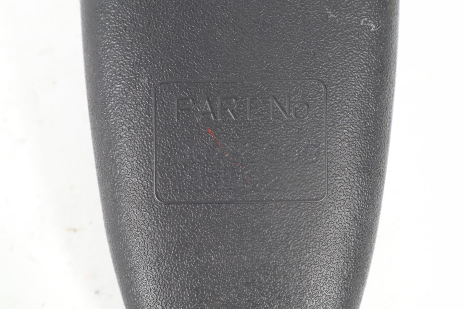 2009-2013 VOLVO C70 REAR LEFT DRIVER SIDE SEAT BELT BUCKLE UNIT OEM