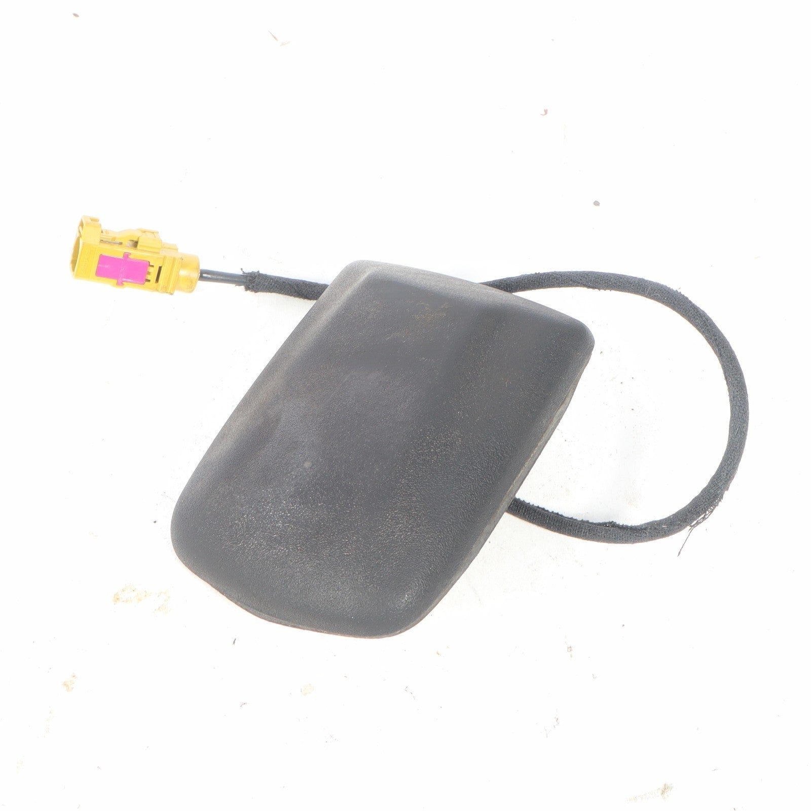 2014 - 2020 DODGE CARAVAN SHARK FIN RADIO ANTENNA  OEM P68292509AA