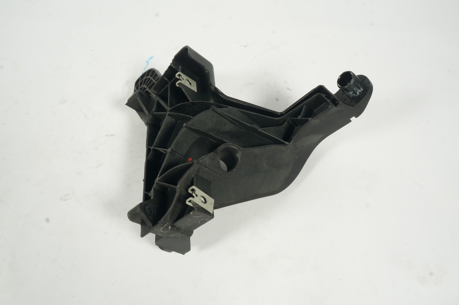 2005 - 2009 MERCEDES SLK350 RIGHT REAR TRUNK PARTITION BRACKET A1719630214 OEM