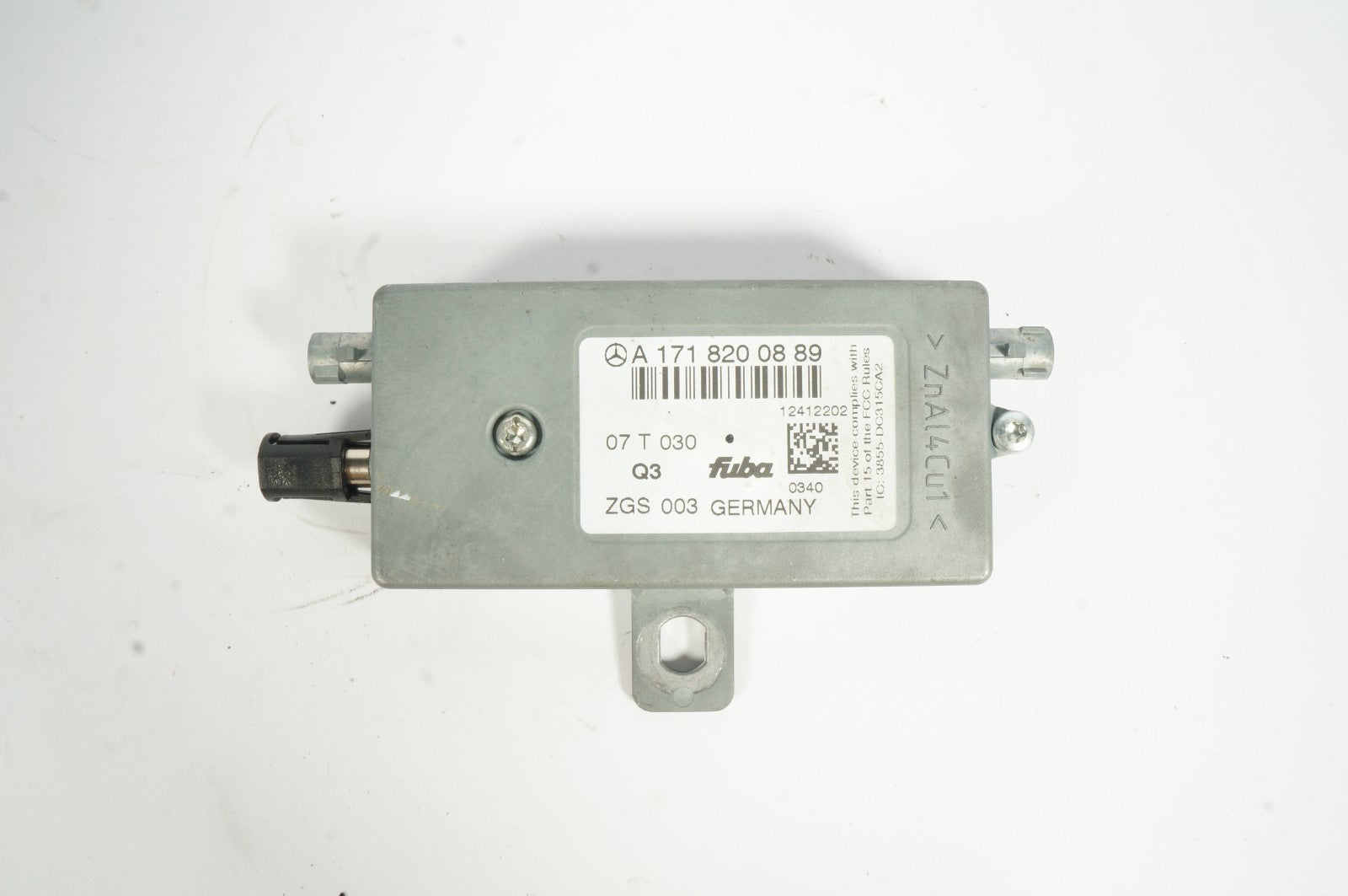 2005 MERCEDES SLK RADIO ANTENNA AMPLIFIER MODULE ID#A1718200889 OEM