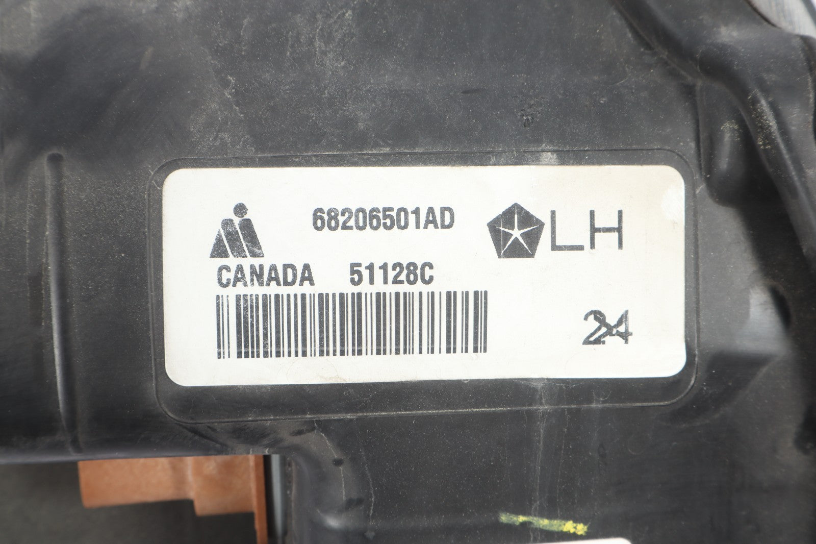 2011-2020 Dodge Grand Caravan 2008-2016 Town & Country Headlight Driver Side OEM