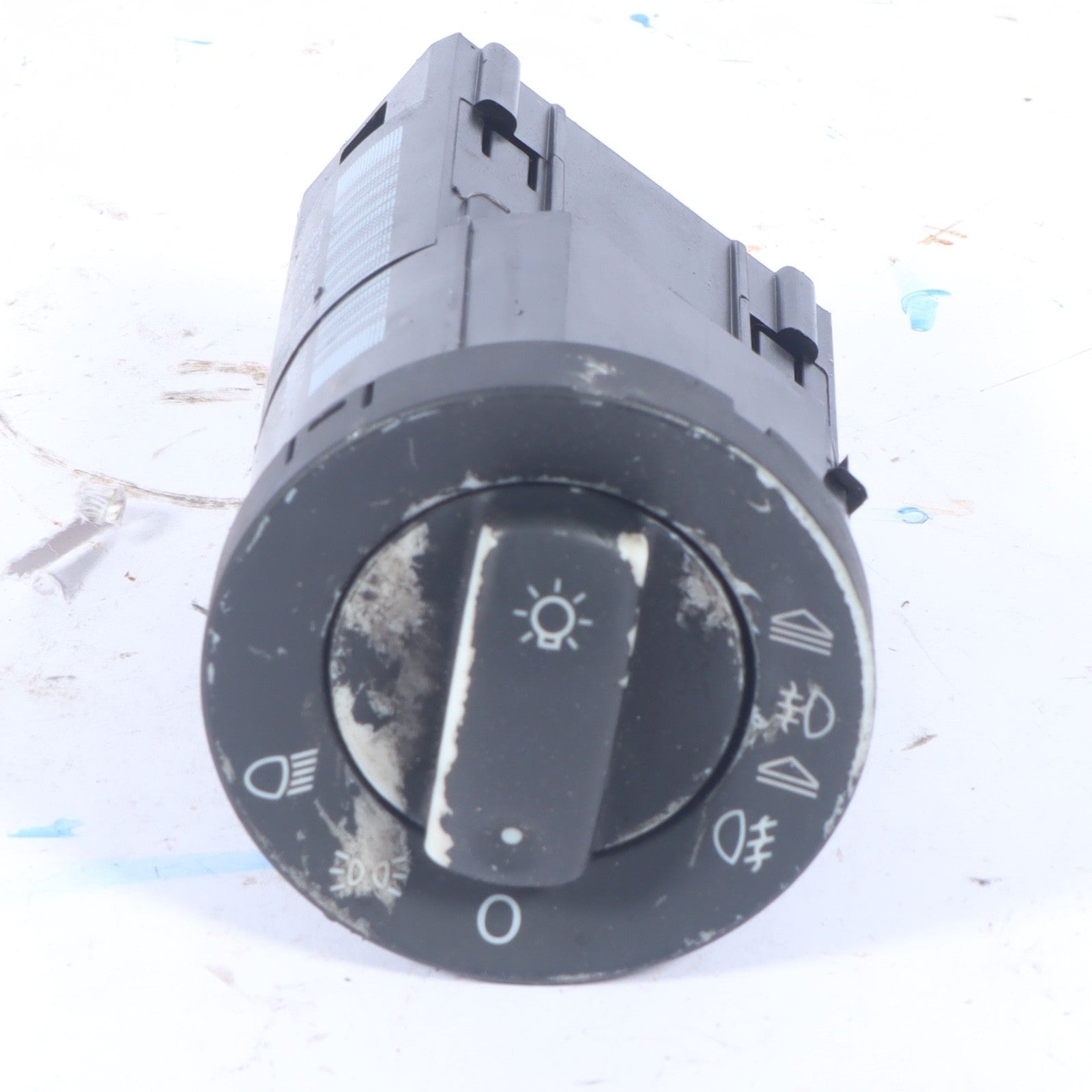 2002-2008 AUDI A4 QUATTRO - Headlight / FOG Light Switch 8E0941531A OEM